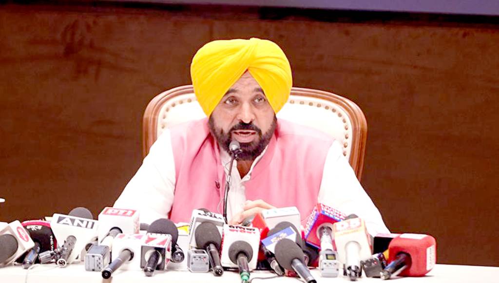 There is no possibility of a lockdown in the country Bhagwant Mann
